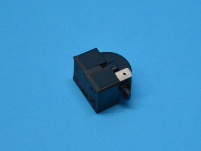 Rele Arranque Compresor Frigorífico Hisense K1512634