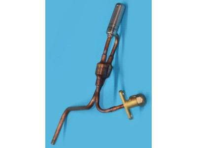 Conjunto Valvula Expansion Electrónica Aire Acondicionado Hisense K1518904
