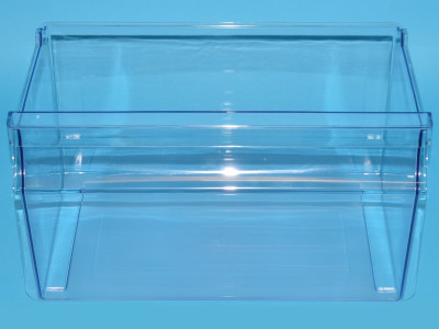 Lower drawer of the Hisense K1933989 refrigerator freezer 