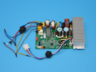 Placa Control Exterior Aire Acondicionado Hisense K2177912