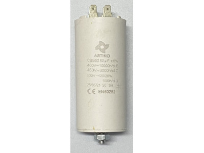 Condensador 50UF