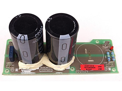 Placa Condensadores Unidad Exterior Aire Acondicionado Haier 0010403520