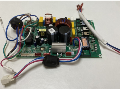 Placa Control Unidad Exterior Aire Acondicionado Hisense 2AMW52U4RXC