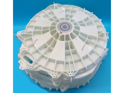 Rear Cuba With Bearings and Retainer Washer Hisense WFH8014 