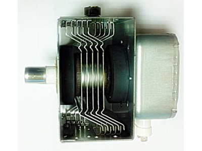  Magnetrong Microwave Artrom MG717CKE