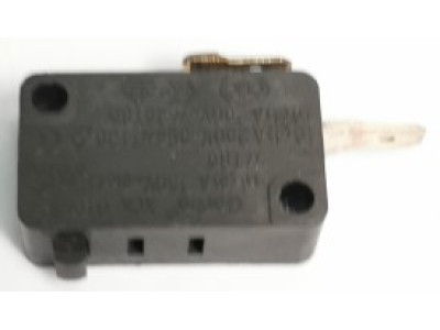 Micro Tres Contactos Microondas Artrom MG720CXN